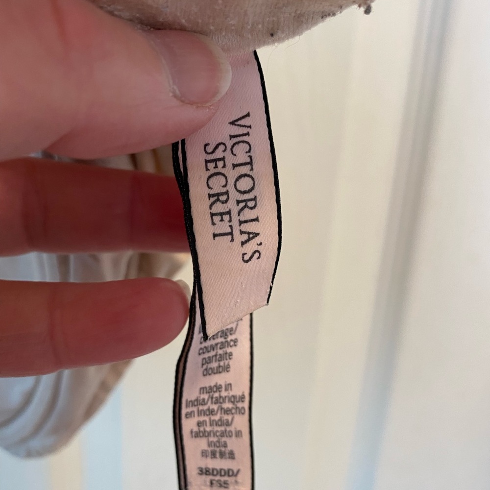 Bra - Picture 2 of 2